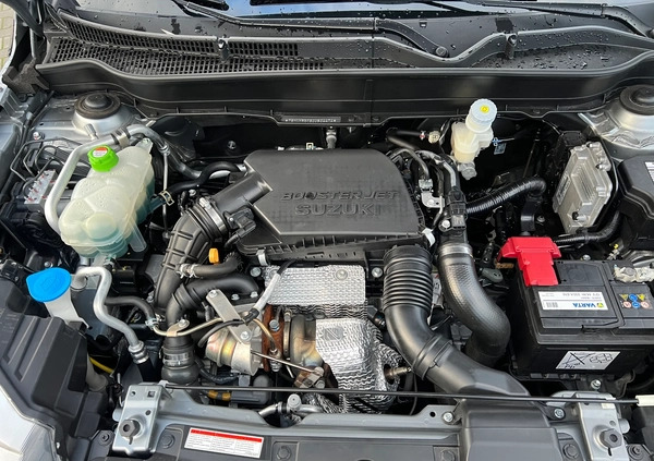 Suzuki Vitara cena 93900 przebieg: 19000, rok produkcji 2022 z Nisko małe 232